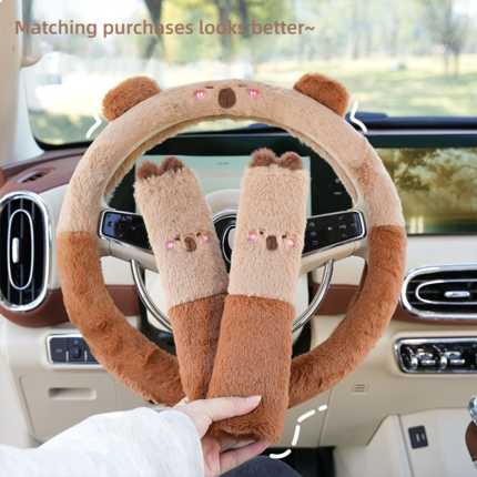 Kapibala steering wheel cover featuring a cute bear design with soft, non-slip material for comfortable and stylish driving.