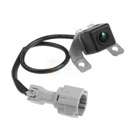Hyundai i40 reversing camera 957603z001 with hd waterproof lens, featuring a compact design and secure mounting bracket for r...