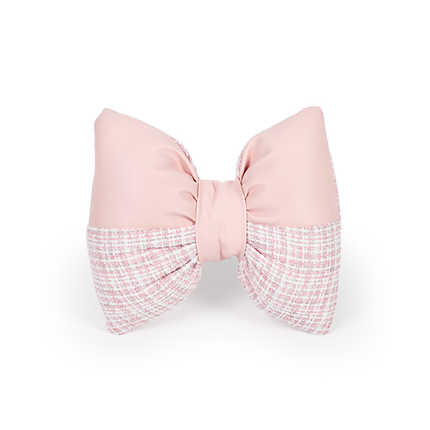 Chic Car Seat Cushion - Summer Comfort & Non-Slip | Wholesale & Custom - Chanel-style pink headrest