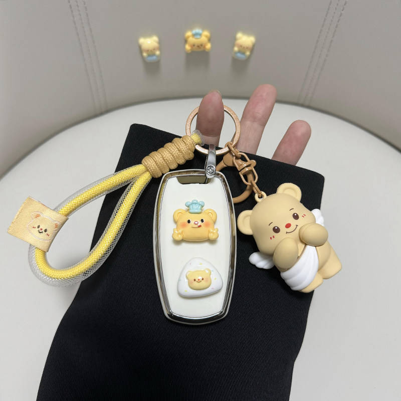 Cute great wall h6 car key cover featuring a full shell design with adorable bear-themed accessories, perfect for h9, h7, dag...
