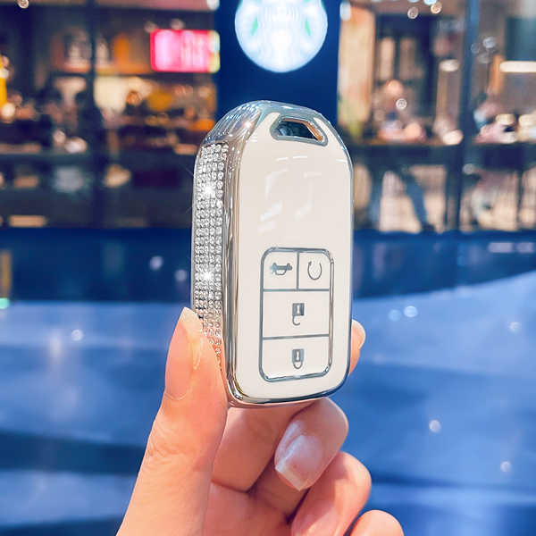 GAC Honda皓影 Key Cover - Luxury & Stylish | Wholesale & Custom - Style C features a diamond-encrusted milky white silver trim and a single-shell design.