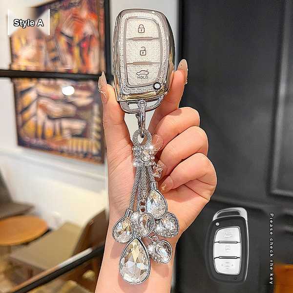 Modern ix35 Key Cover - Durable & Stylish | Wholesale & Custom Logo - Modern A-type Smart 3-Button Set (White Single Set + Crystal Rhinestone Pendant)