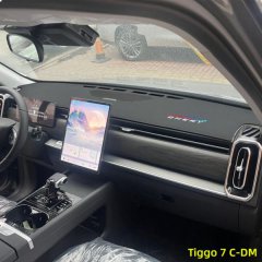 Chery tiggo 7 c-dm 2025 dashboard sun shade cover protecting the interior, featuring a sleek design and branded logo.