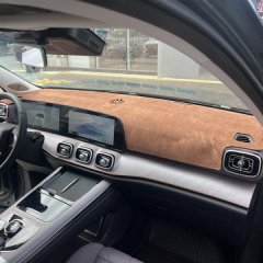 Chery tiggo 9 dashboard sun shade mat in brown, providing uv resistance and heat insulation for a sleek, protected interior.