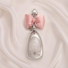 Elegant wey blue mountain key cover for dht-phev 2024, featuring a sleek silver design with a charming pink bow and heart-sha...