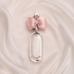 Elegant li auto key cover for l7, l8, l9 featuring a premium leather remote shell with a delicate pink bow and heart charm, s...